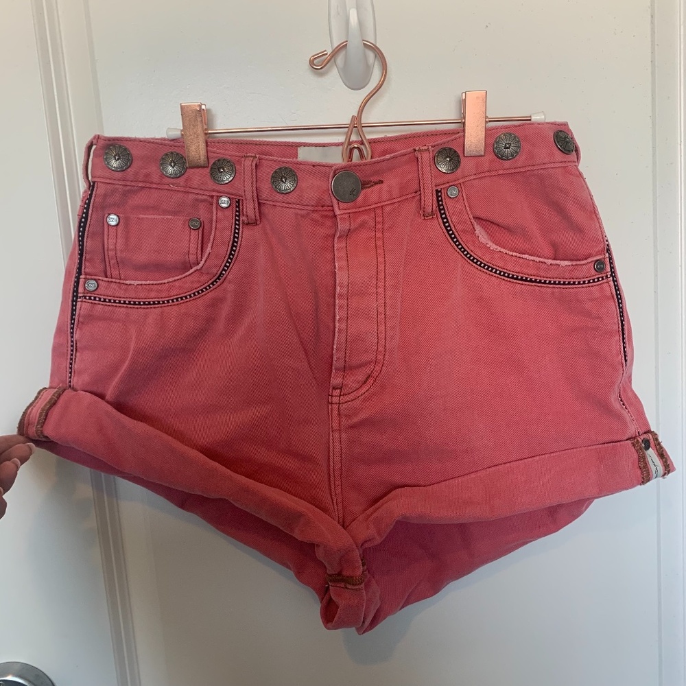 One Teaspoon Coral Studded Bandits Denim Shorts 30